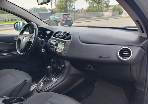 Fiat Bravo cena 18700 przebieg: 139730, rok produkcji 2009 z Lubliniec małe 137